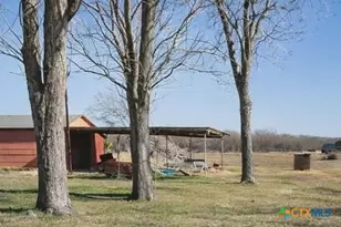2865 Fm 1685, Victoria, TX 77905 - Photo 15