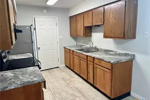 1307 Barbara Dr, San Marcos, TX 78666 - Photo 5