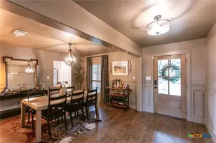203 Champions Row, Victoria, TX 77904 - Photo 7