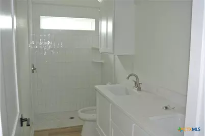 112 Rustic Woods, Marion, TX 78124 - Photo 11