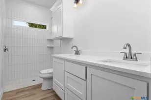 112 Rustic Woods, Marion, TX 78124 - Photo 13