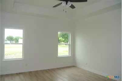 112 Rustic Woods, Marion, TX 78124 - Photo 11