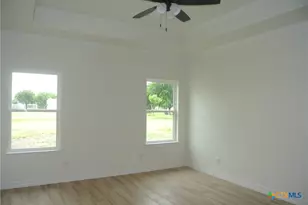 112 Rustic Woods, Marion, TX 78124 - Photo 11