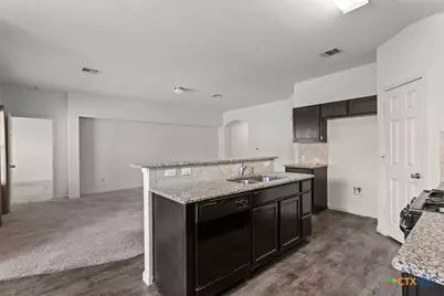 376 Musgrav, Kyle, TX 78640 - Photo 9