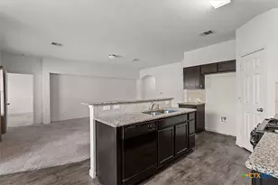 376 Musgrav, Kyle, TX 78640 - Photo 9