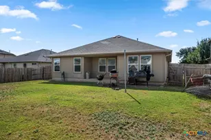 376 Musgrav, Kyle, TX 78640 - Photo 3