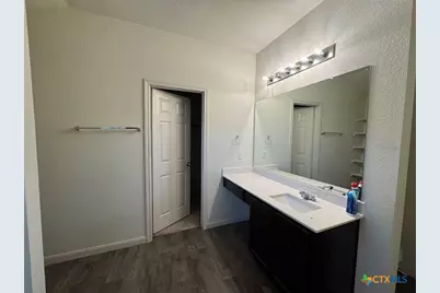 376 Musgrav, Kyle, TX 78640 - Photo 3