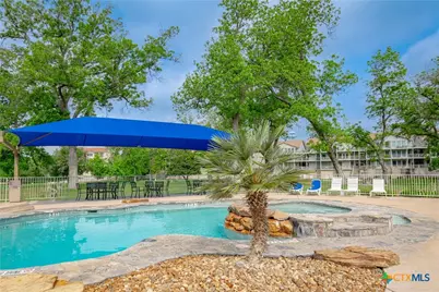 730 E Mather Street, New Braunfels, TX 78130 - Photo 1