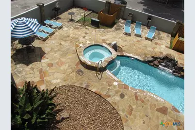 730 E Mather Street, New Braunfels, TX 78130 - Photo 19
