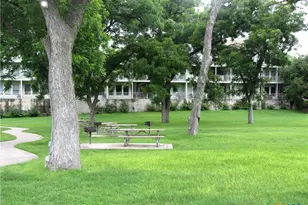 730 E Mather St, New Braunfels, TX 78130 - Photo 29