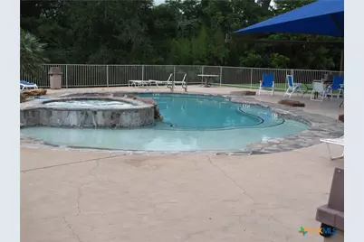 730 E Mather Street, New Braunfels, TX 78130 - Photo 15