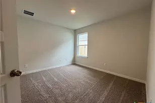613 James Parker Cir, Killeen, TX 76542 - Photo 9