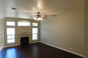 957 Misty Acres Dr, New Braunfels, TX 78130 - Photo 17