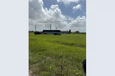 592 Washington Avenue, Port Lavaca, TX 77979 - Photo 1