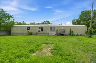 112 Cresthill Causeway, Kyle, TX 78640 - Photo 15