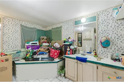 112 Cresthill Causeway, Kyle, TX 78640 - Photo 11