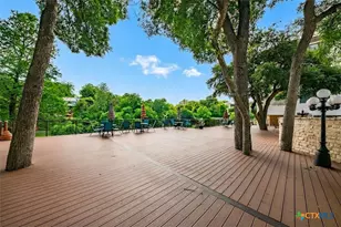401 W Lincoln St, New Braunfels, TX 78130 - Photo 23