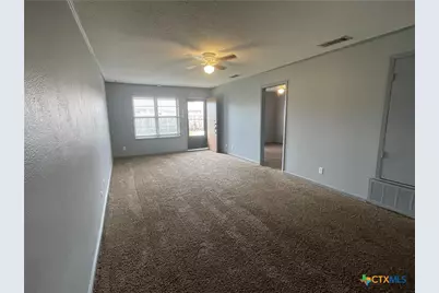 1051 Country Club Drive, Seguin, TX 78155 - Photo 5