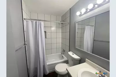 1051 Country Club Drive, Seguin, TX 78155 - Photo 15