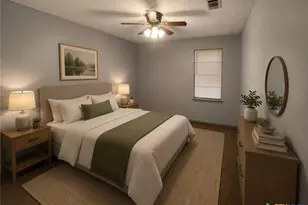 1051 Country Club Dr, Seguin, TX 78155 - Photo 9