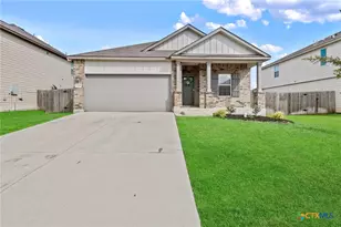 729 Tupelo Tank Dr, New Braunfels, TX 78130 - Photo 1