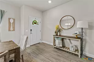 729 Tupelo Tank Dr, New Braunfels, TX 78130 - Photo 5