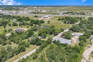 20 Hambleton Rd, Victoria, TX 77905 - Photo 45