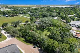 20 Hambleton Rd, Victoria, TX 77905 - Photo 43