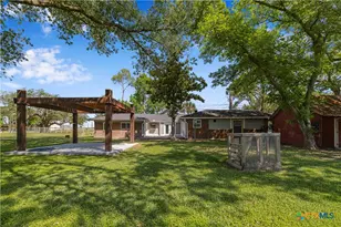 20 Hambleton Rd, Victoria, TX 77905 - Photo 33