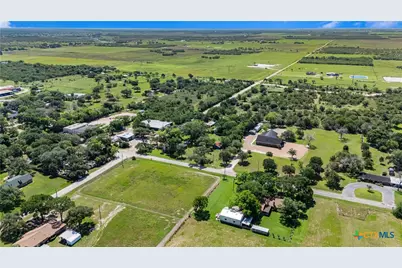 20 Hambleton Road, Victoria, TX 77905 - Photo 47