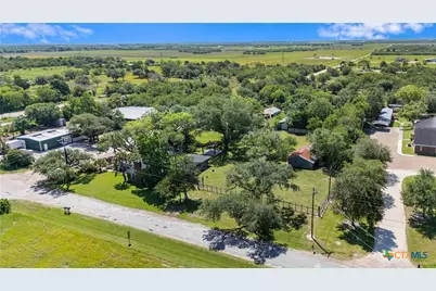 20 Hambleton Road, Victoria, TX 77905 - Photo 41