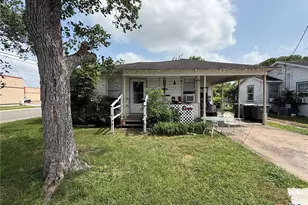 1105 E San Antonio St, Victoria, TX 77901 - Photo 13