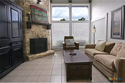 104 T Bar M Drive, New Braunfels, TX 78132 - Photo 5