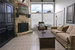 104 T Bar M Dr, New Braunfels, TX 78132 - Photo 5