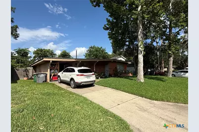 3606 Greenwood Street, Victoria, TX 77901 - Photo 3