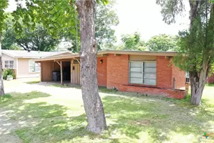 3606 Greenwood St, Victoria, TX 77901 - Photo 5