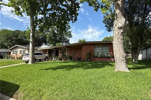 3606 Greenwood St, Victoria, TX 77901 - Photo 1