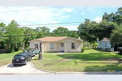 1904 E Red River Street, Victoria, TX 77901 - Photo 1