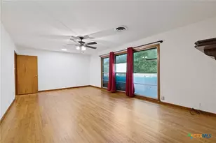 1401 N East St, Belton, TX 76513 - Photo 15