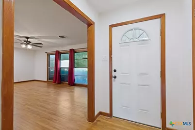 1401 N East Street, Belton, TX 76513 - Photo 13