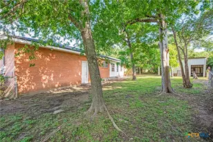 1401 N East St, Belton, TX 76513 - Photo 25