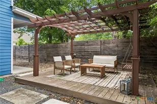 504 Blackson Ave, Austin, TX 78752 - Photo 33