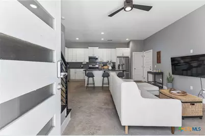 504 Blackson Avenue #B, Austin, TX 78752 - Photo 5