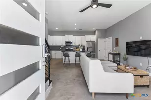 504 Blackson Ave, Austin, TX 78752 - Photo 5