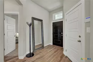708 Willowbrook, New Braunfels, TX 78130 - Photo 3
