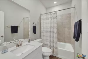 708 Willowbrook, New Braunfels, TX 78130 - Photo 25