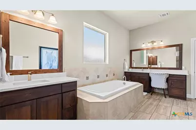 2227 Deer Run Ridge, New Braunfels, TX 78132 - Photo 23