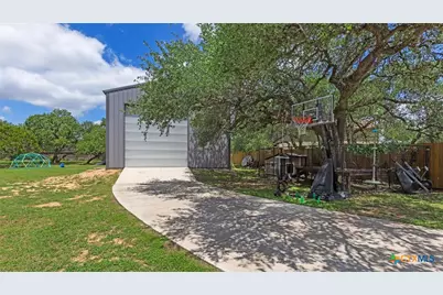 2227 Deer Run Ridge, New Braunfels, TX 78132 - Photo 25