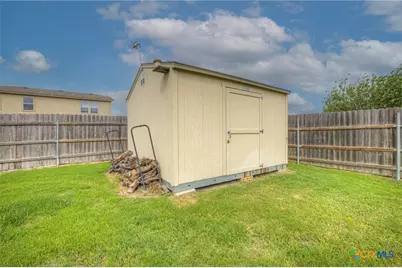 603 NW Crossing Drive, New Braunfels, TX 78130 - Photo 19