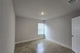 1051 LEXINGTON Dr, Copperas Cove, TX 76522 - Photo 13